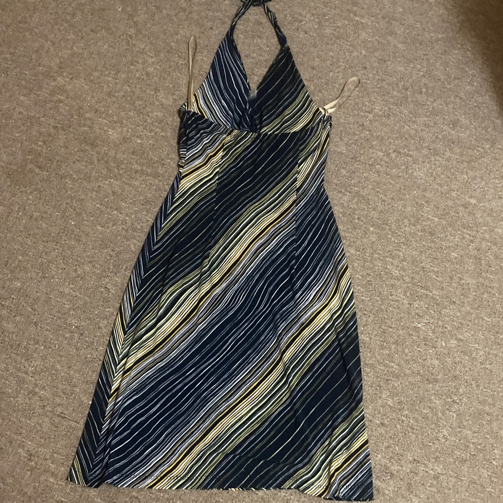 BCBG Maxazria Elegant Backless Striped Dress - Picture 2 of 5